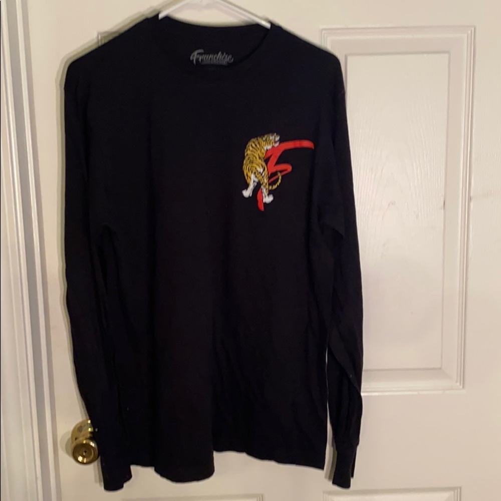 Franchise long sleeve